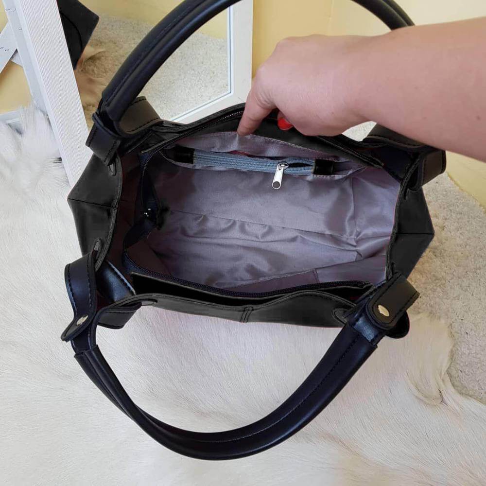 Жіноча сумка "B-Bag" чорна