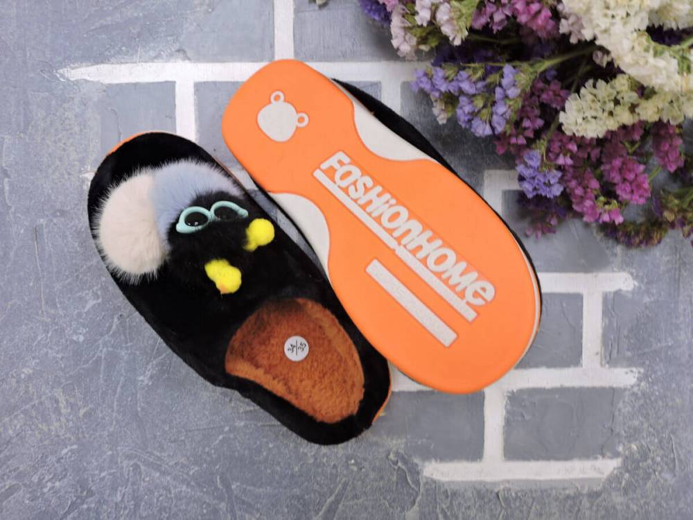 Дитячі капці "Squirrel" чорні