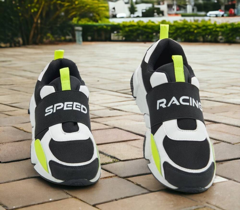 Дитячі кросівки "Speed ​​Race" чорний з білим