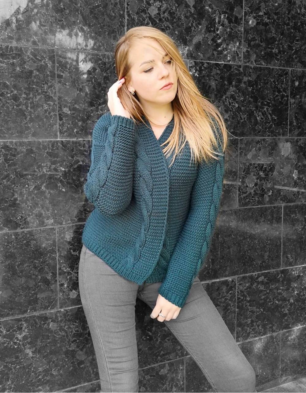 В'язана кофта "Tail" зелена