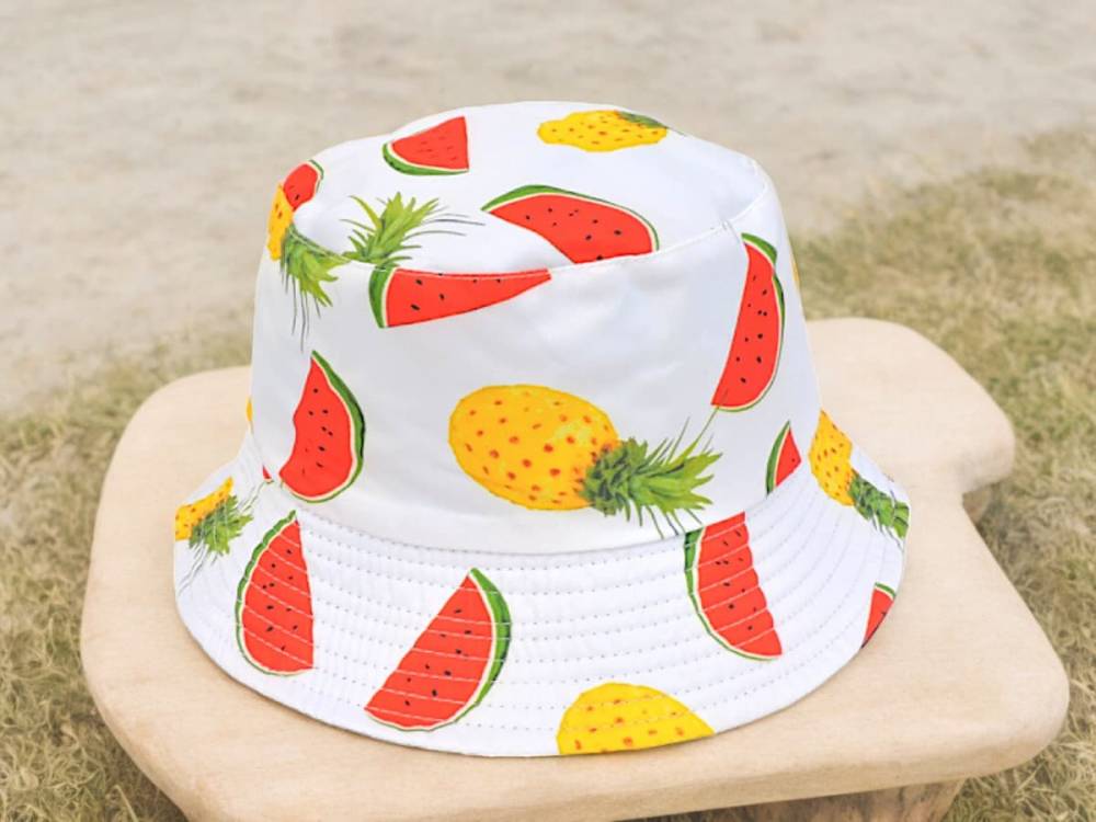 Двостороння панамка "Fruits" біла