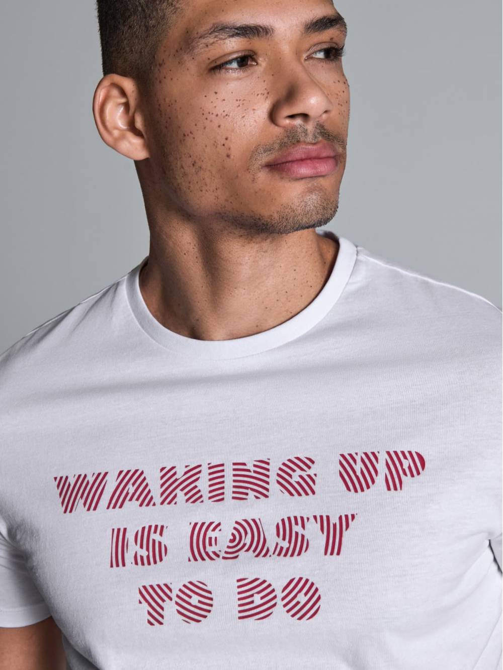 Чоловіча футболка "Waking Up" біла