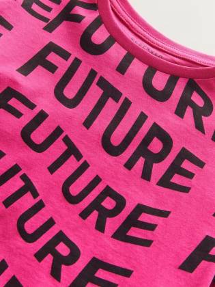 Мужская футболка "Future" малиновая