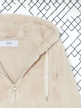 Женская куртка "Fur" бежевая