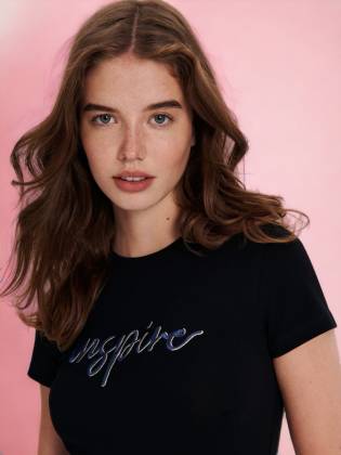 Женская футболка "Inspire" черная