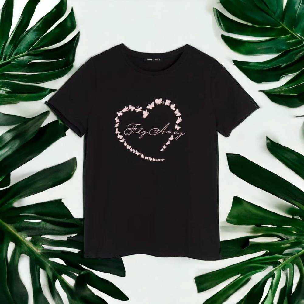 Жіноча футболка "Heart" чорна