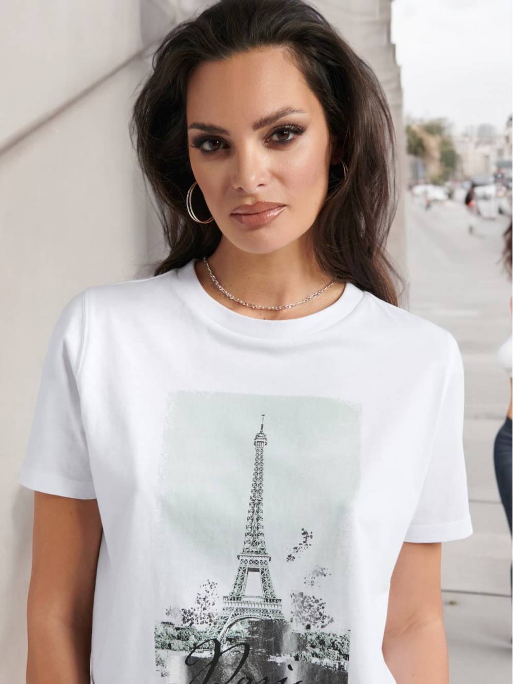 Жіноча футболка "Paris" біла
