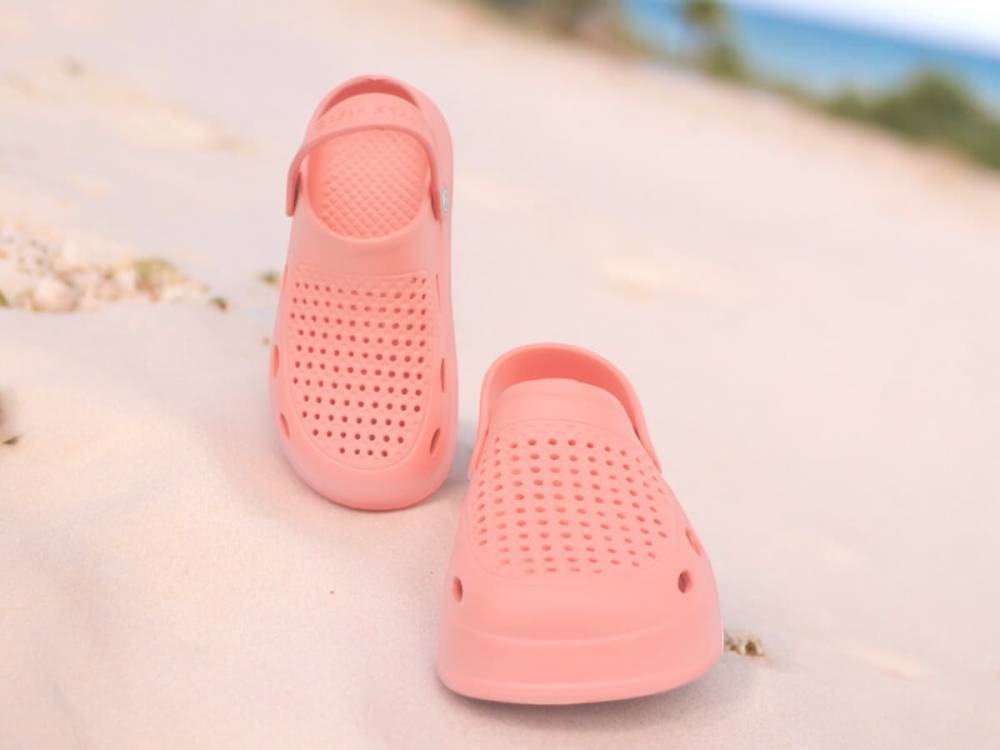 Жіночі крокси "Cropp" коралові