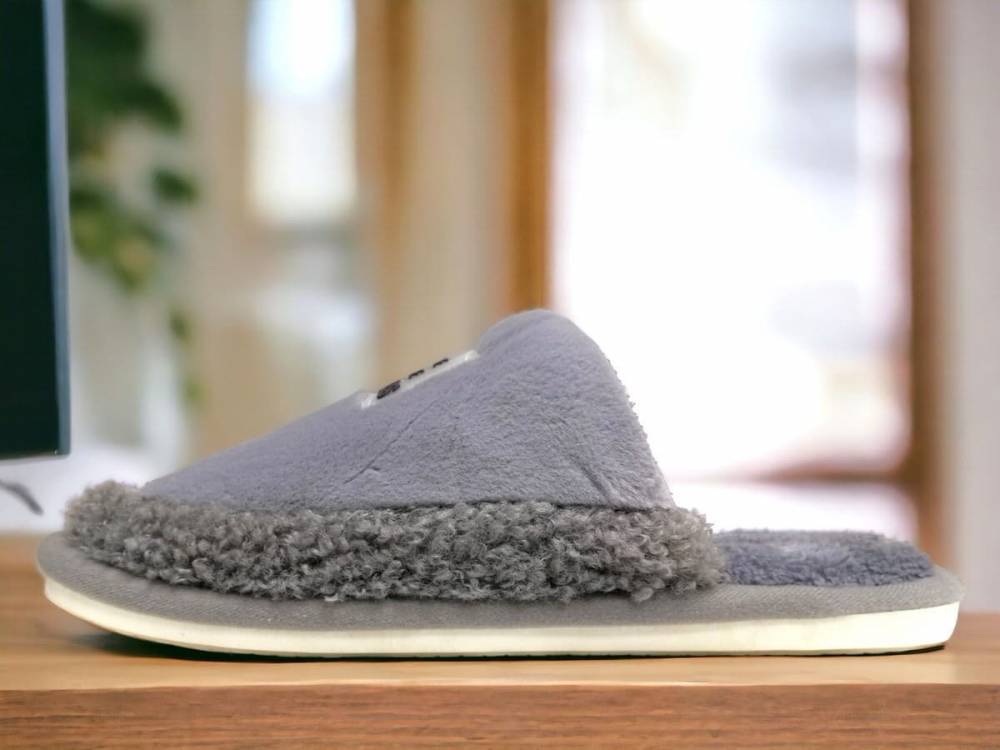 Чоловічі капці "Fur" сірі