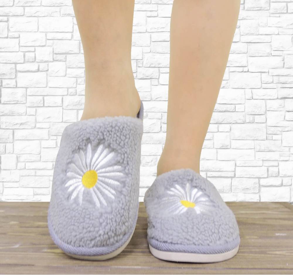 Домашні капці "Chamomile" сірі