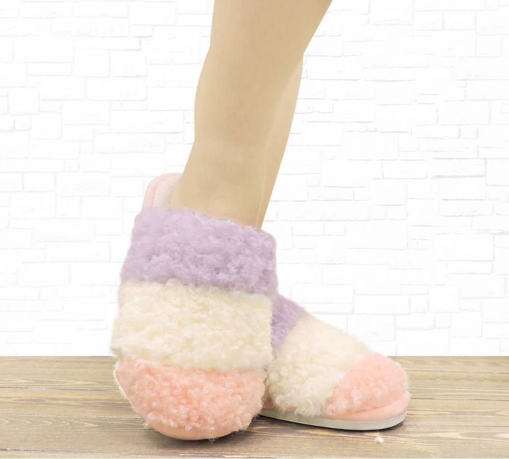 Жіночі капці "Fur" бежеві