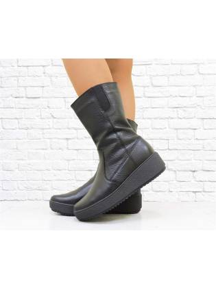 Полусапожки на танкетке "Rubber" черные