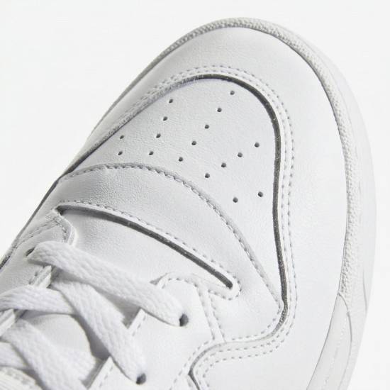 Спортивные кроссовки "Rivalry Low" белые